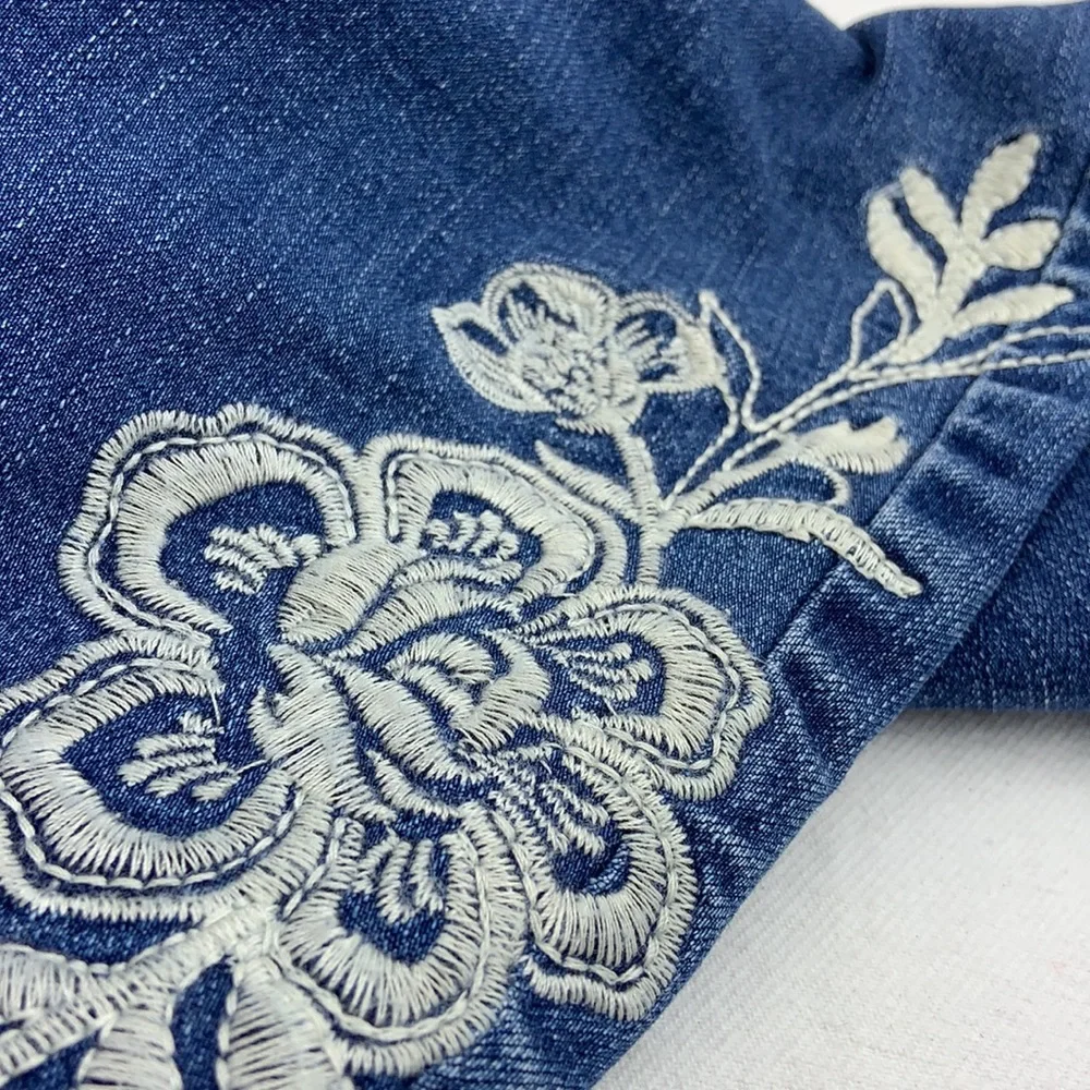 Charter Club Bristol Capri Jeans - Picture 11 of 11